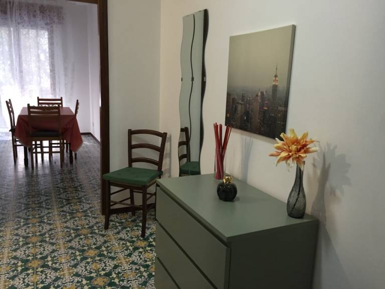 Family-oriented rental apartment with garden, private pool & terrace | Pets allowed — photo 3