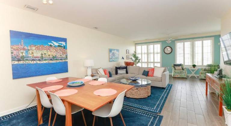 Apartment with 2 rooms for 6 persons — photo 3