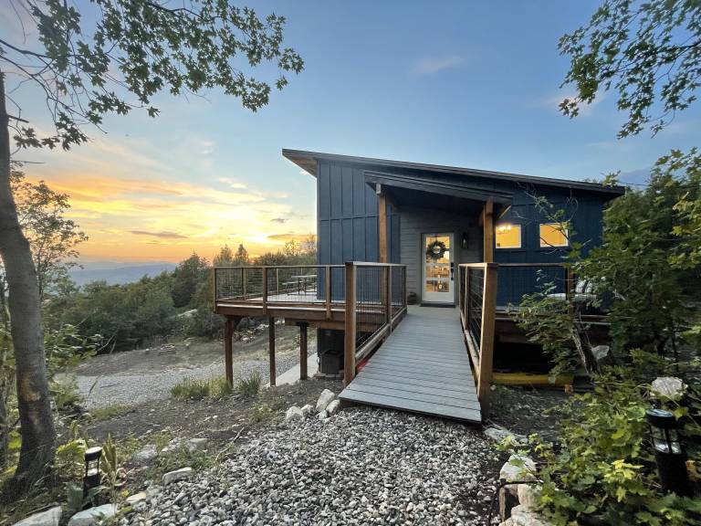 Cabin Fairview