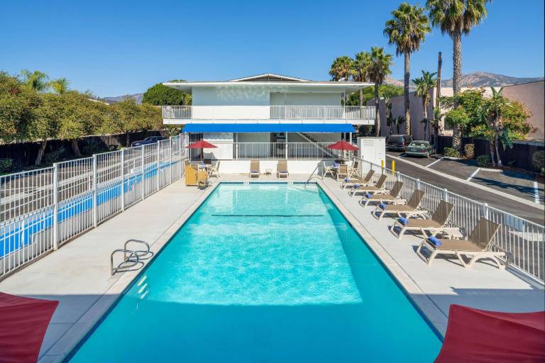 Motel 6 Santa Barbara, CA - State Street in Santa Barbara, CA