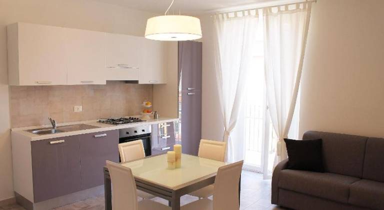 House with 2 rooms for 6 persons — photo 4