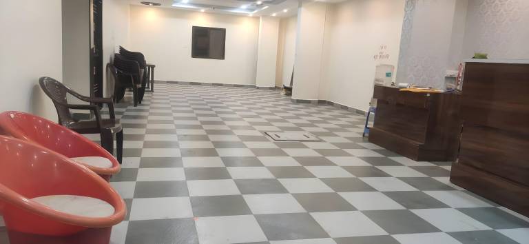 Hotel Sai Viraj Palace in Rahata