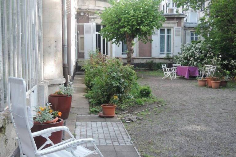 Bed & Breakfast  Clermont-Ferrand