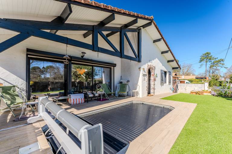 Fully equipped villa with BBQ, fast internet & private pool | Garden view | Good for workation | Pet-friendly — photo 3