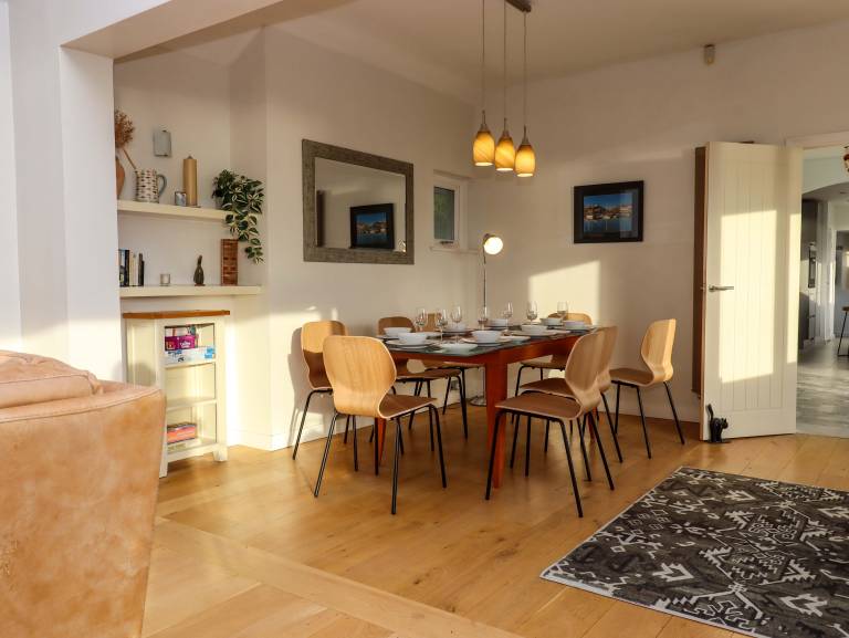 Child-friendly cottage with garden & jacuzzi | Beach view | Dogs allowed — photo 4