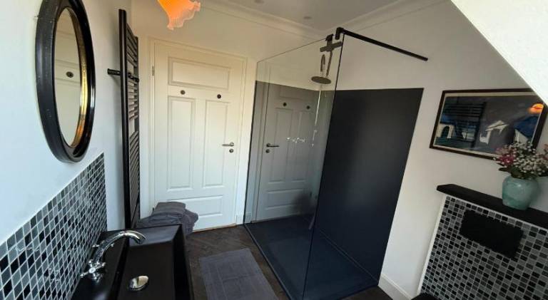 Neu! ULENHUUS Mecklenburgische Schweiz Laage Gustrow Rostock Port Bed and Breakfast - Pension — photo 4