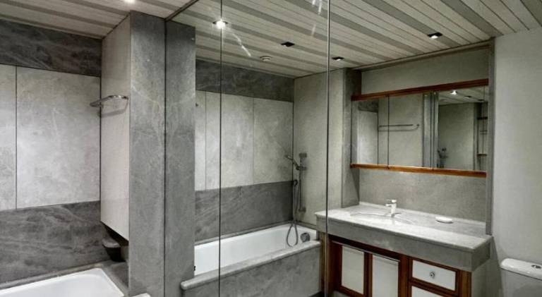 Rental apartment with 4 rooms for 8 persons — photo 2