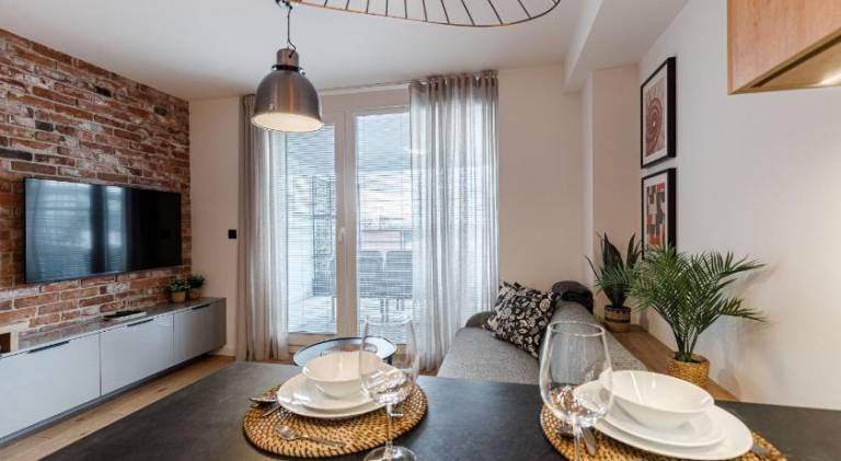 Serviced apartment with terrace — photo 2