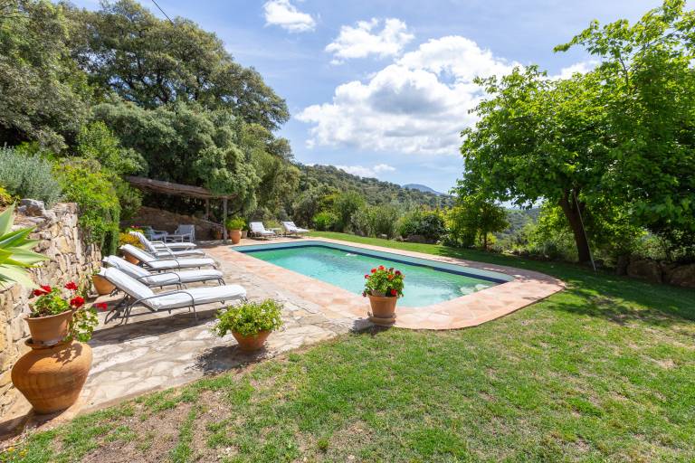 Holiday Home "Los Algarrobos Gaucin" with Mountain Views, Pool, Balcony & Terrace — photo 2