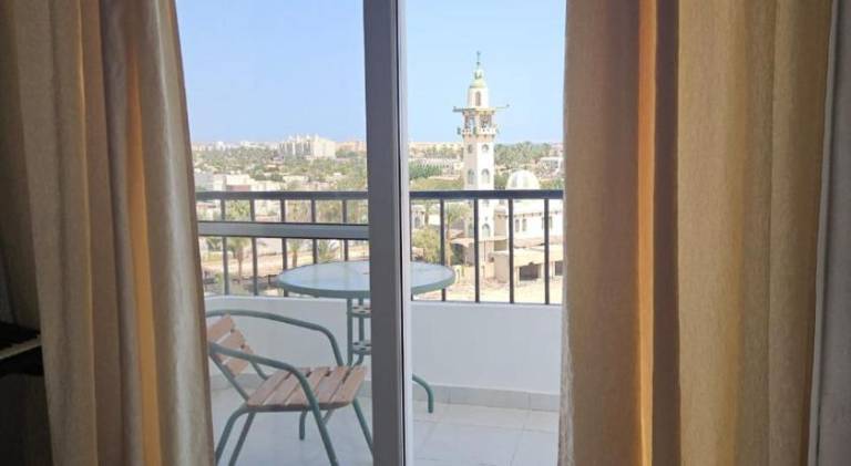 Holiday apartment with pool — photo 3