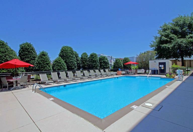 Hampton Inn Norfolk/Chesapeake (Greenbrier Area) — photo 5