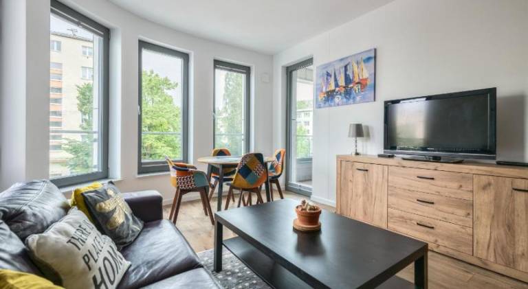 Apartment with patio | Pets are welcome — photo 2