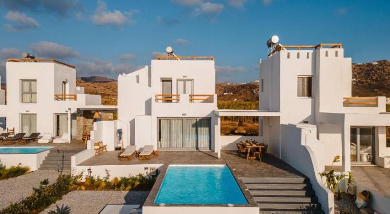 Villa with private pool, garden & terrace in Naxos