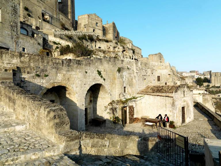 Inviting Luxury Vacation Rental in Ancient Town of Basilicata Region — photo 4