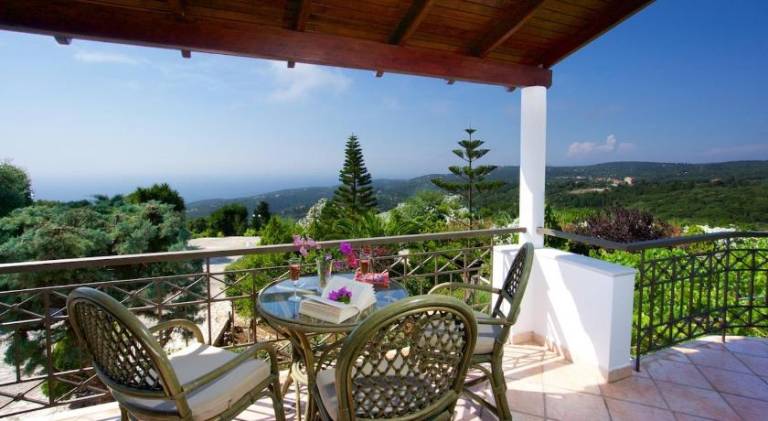 Villa with pool | Pets allowed — photo 5