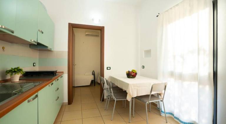 Charming serviced apartment with patio & garden | Pet-friendly — photo 5