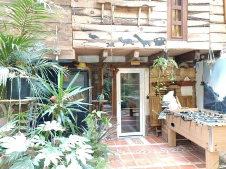 Family-friendly gite with yard, private pool & barbeque | Nature view | Pets allowed — photo 4