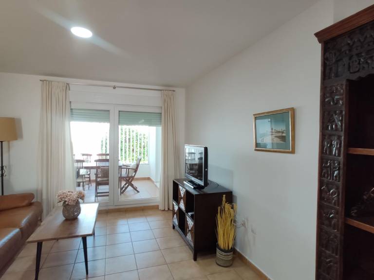 Fully equipped rental apartment with terrace | Sea view | Dogs allowed — photo 5