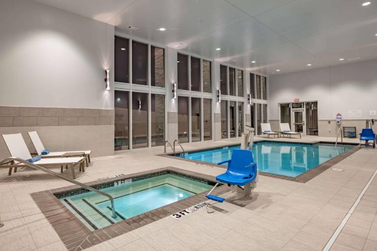 Hilton Garden Inn Dallas - At Hurst Conference Center — photo 5