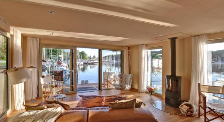 75 m² Hausboot