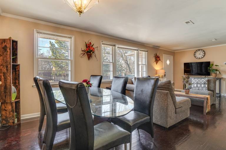 5 Mi to Broadway Fun! Group-Ready Nashville Home — photo 2