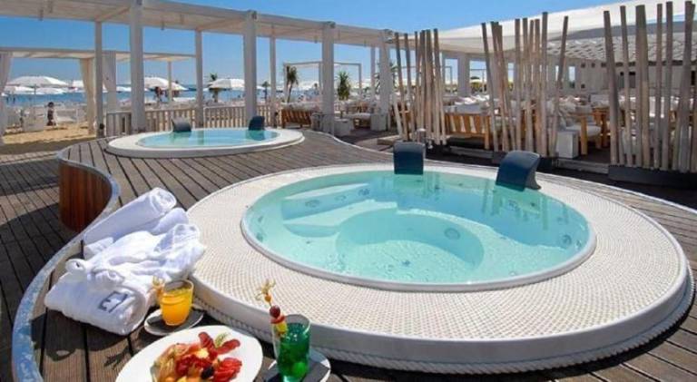 Villa Tramonto luxury apartment with private swimming pool — photo 3