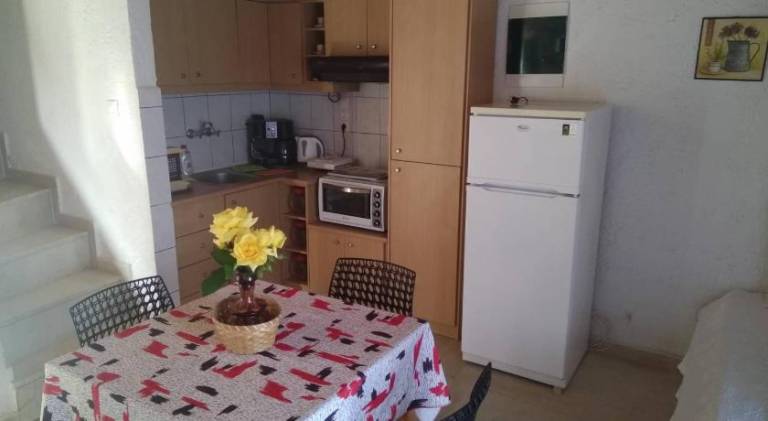Holiday apartment with yard, pool & patio | Dogs allowed — photo 4