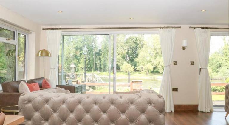 Vacation home with 6 rooms for 13 persons — photo 2