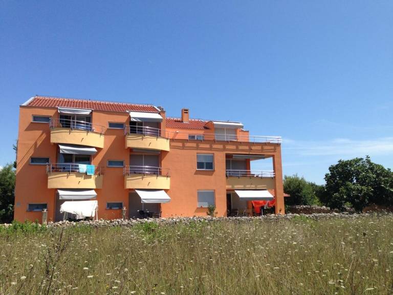 Rental apartment with pool & barbecue | Beach nearby | Dogs allowed — photo 5