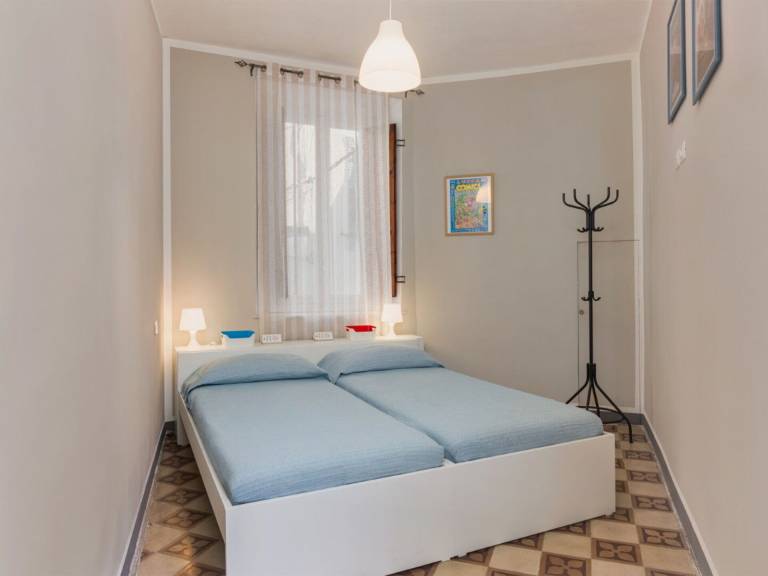 Apartment with patio | Next to Lucca Cathedral | City view — photo 3