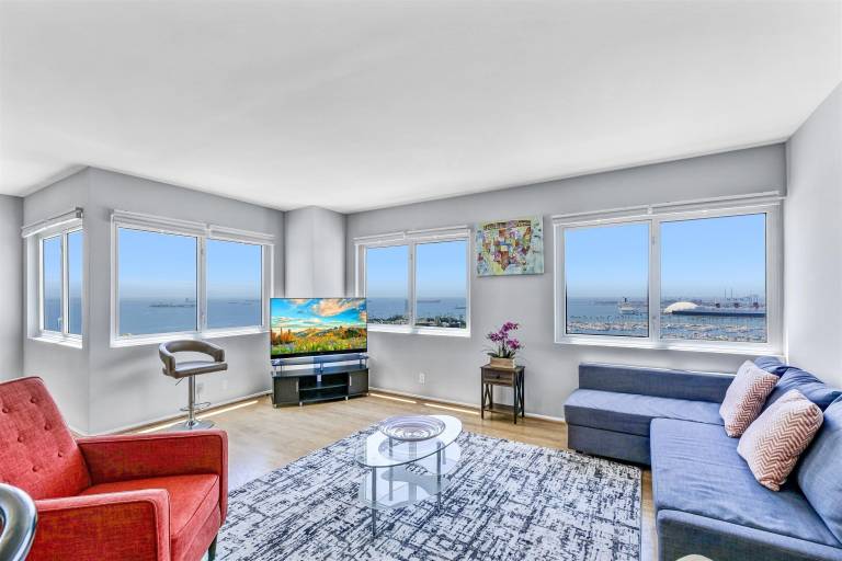 Condo  Huntington Beach