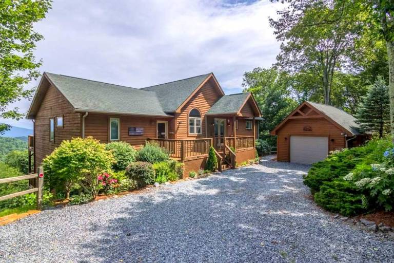 Cabin  Boone