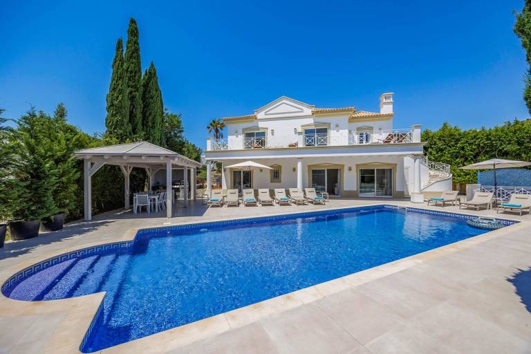 Villa  Vale de Lobo