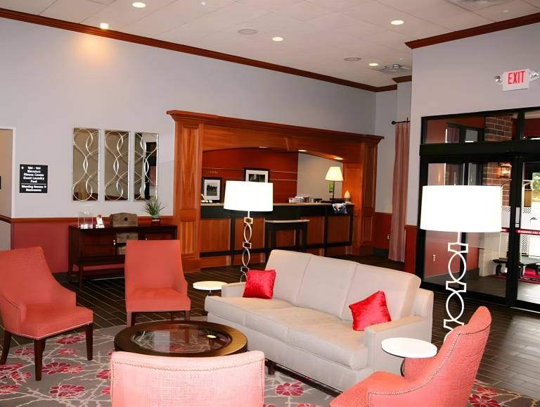 Hampton Inn & Suites East Lansing/Okemos — photo 5