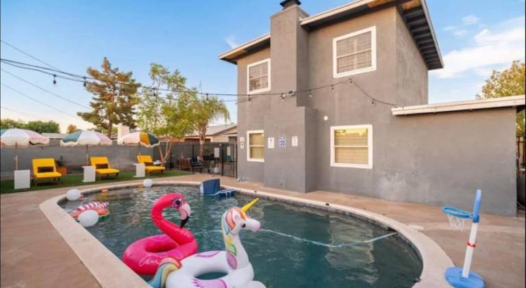 House with pool | Perfect for remote work in Phoenix, AZ