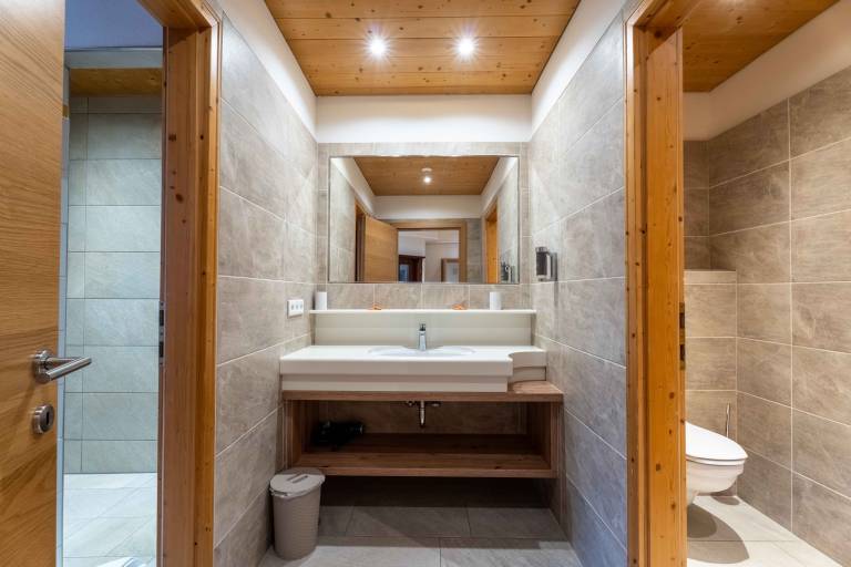 Family-oriented chalet with terrace & sauna | Mountain view | Close to the ski | Pet-friendly — photo 5