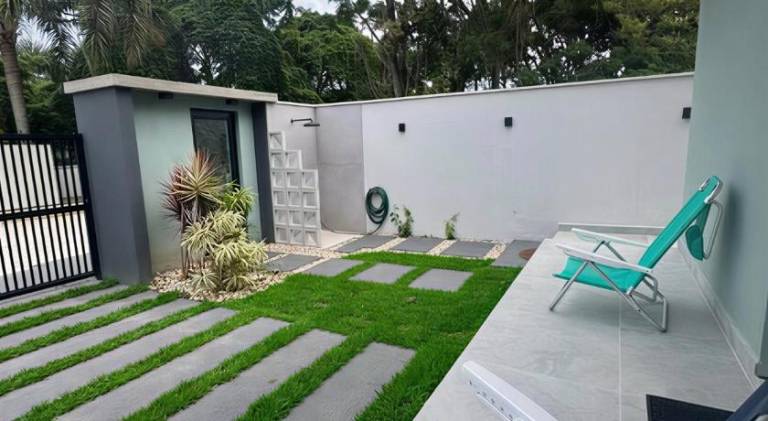 Pleasant apartment with yard | Suitable for remote work | Pet-friendly in Florianópolis