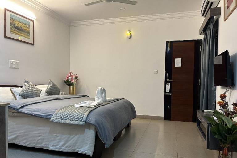 Yahweh Suites — photo 5