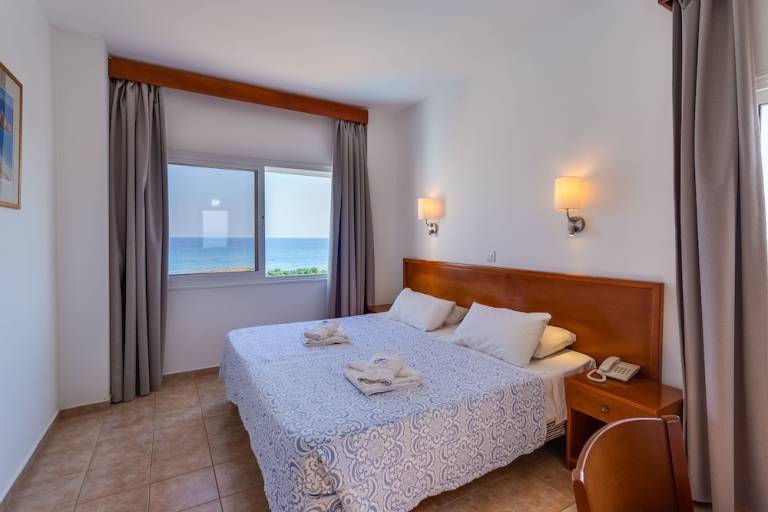 Aparthotel Protaras