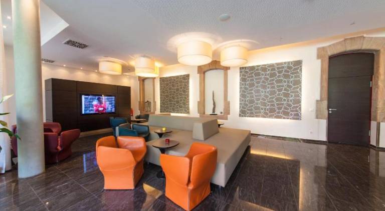 Novina Hotel Tillypark — photo 2