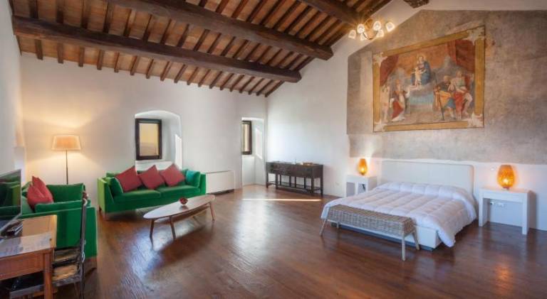 Appartamento con servizi da hotel Campello sul Clitunno