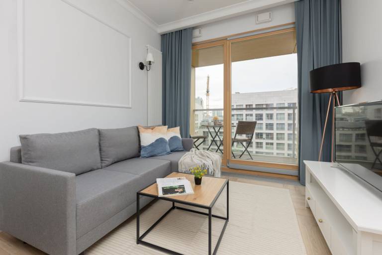 Rental apartment with garden in Warsaw