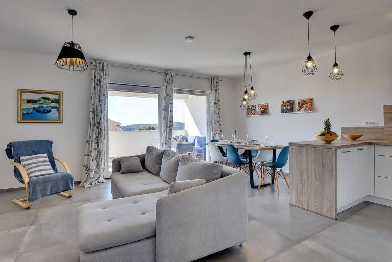 Holiday flat with sea view, only 500 metres to the beach — photo 2