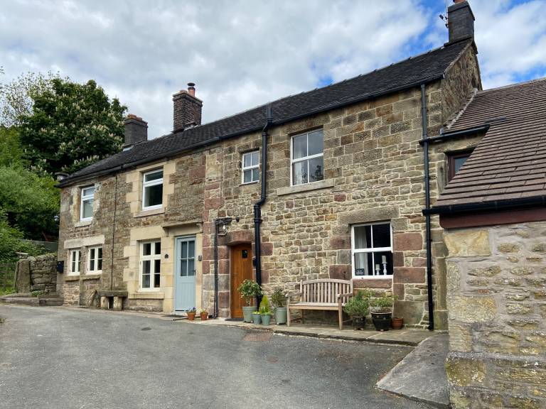 Cottage  Longnor
