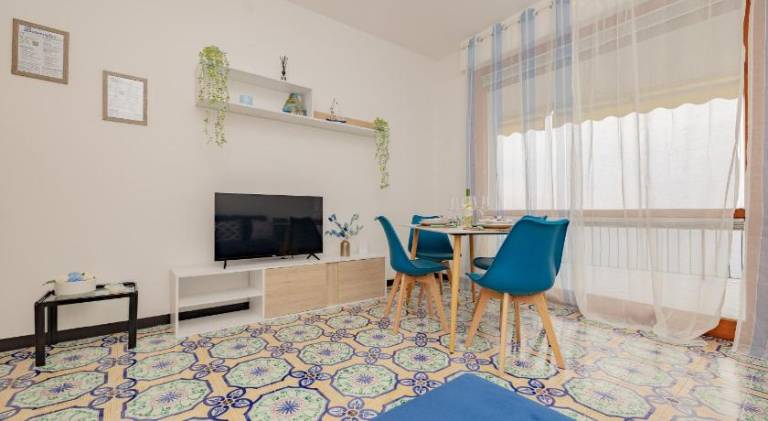Apartment with 1 room for 4 persons — photo 4