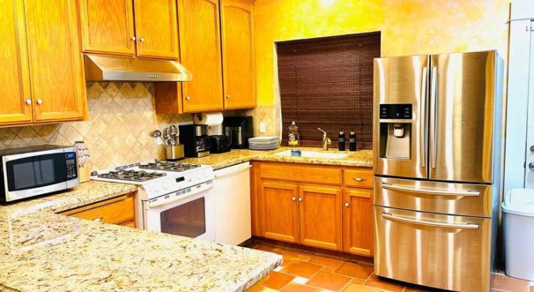 House with 2 rooms for 4 persons — photo 3