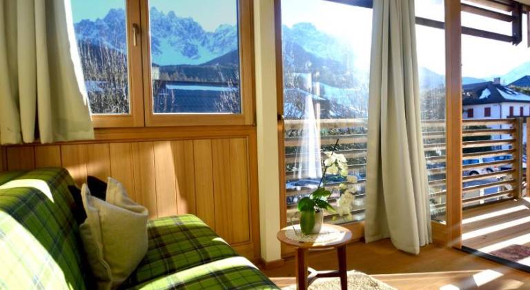 Serviced apartment with garden in San Candido