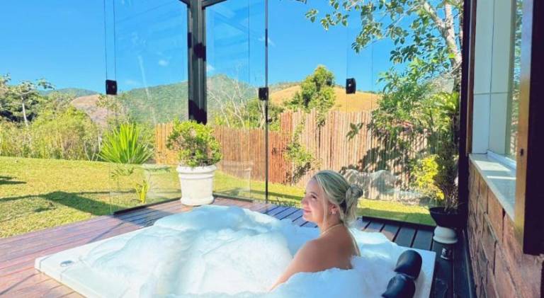 Lodge with garden, barbecue & patio in Nova Friburgo