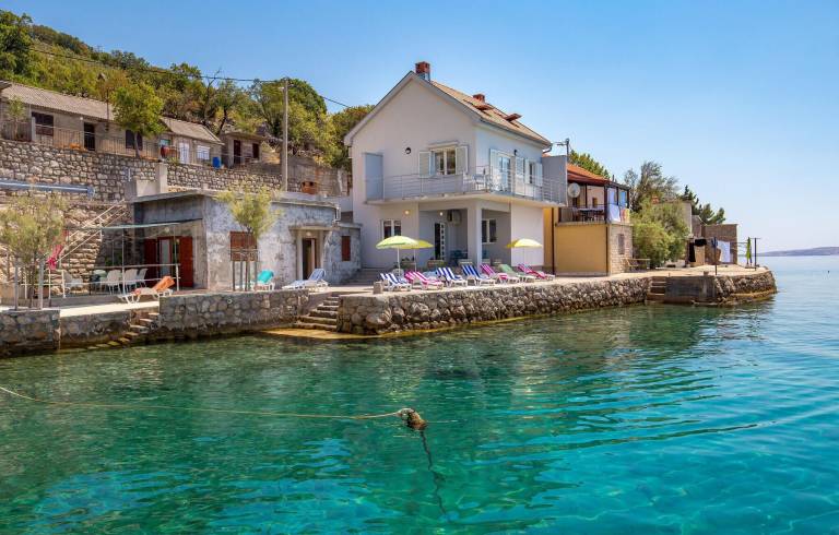Appartamento Lukovo Šugarje