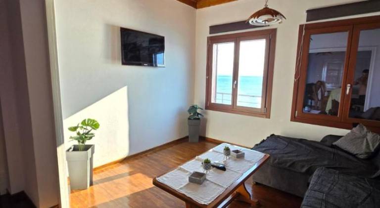 House with 2 rooms for 6 persons — photo 2